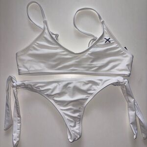 Boutinela white bikini set (S+M)